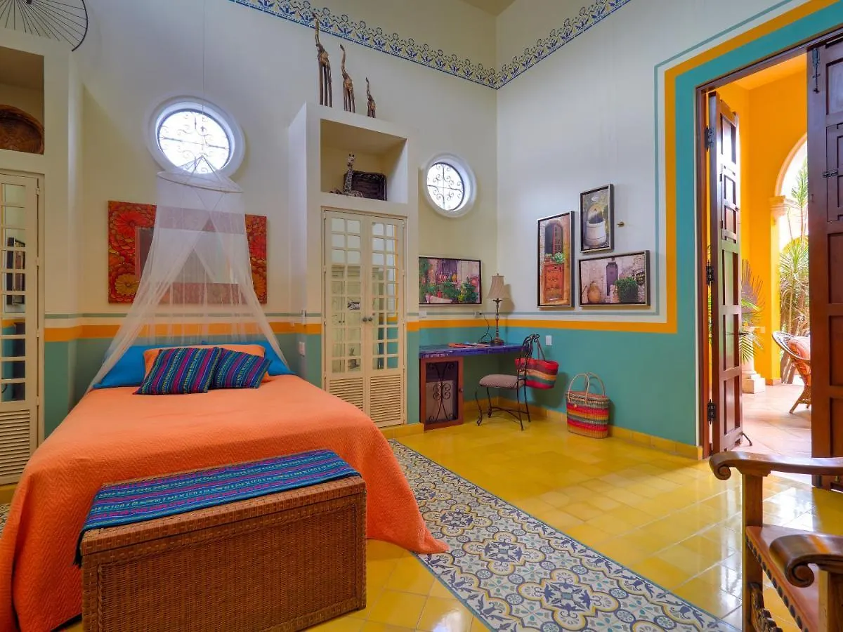 Casa Oasis Guest House And Spa Merida